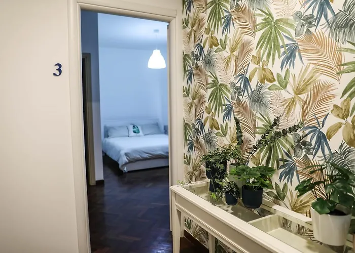 Vita Home 3* バーリ