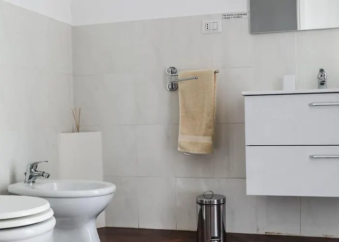 Vita Home ゲストハウス 3*